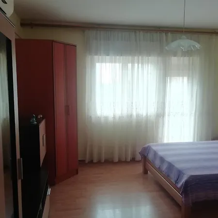Luka Apartman