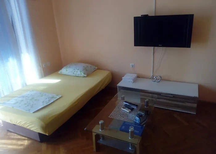 Luka Apartment Split