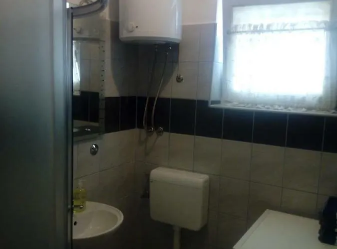 Luka Apartment Split